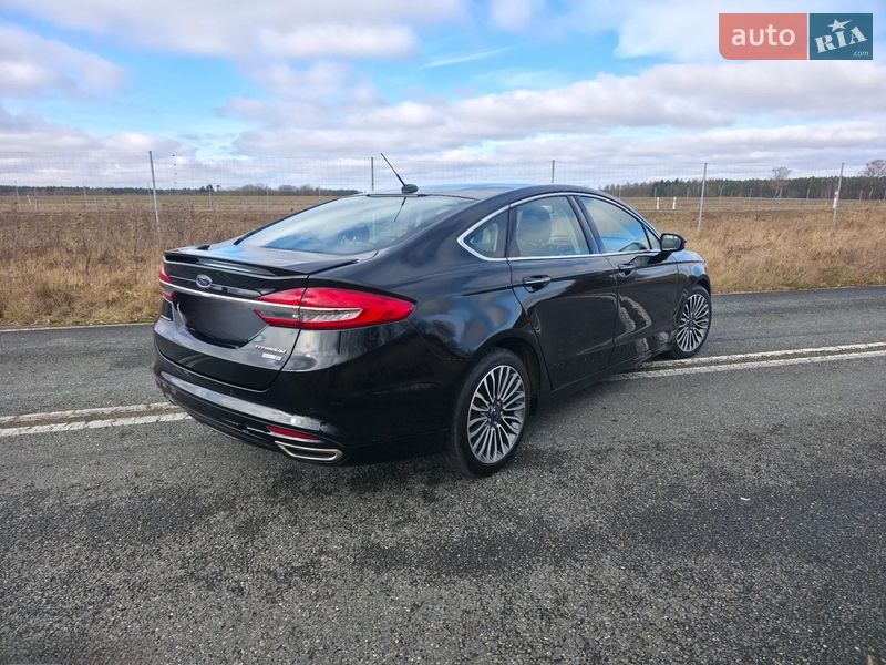 Седан Ford Fusion 2018 в Виннице