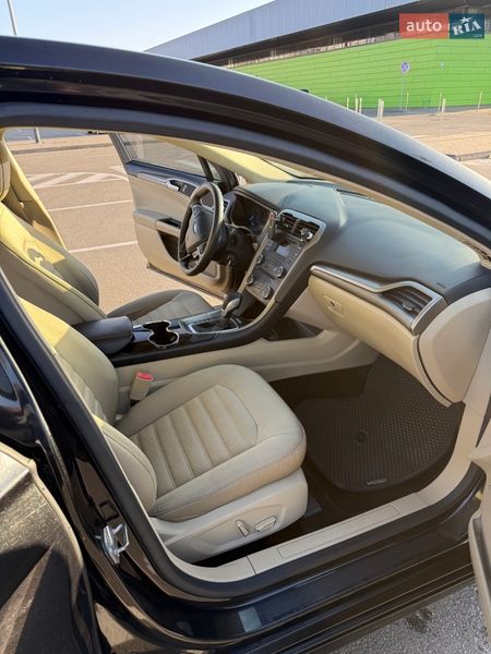 Седан Ford Fusion 2014 в Києві
