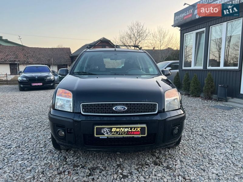 Хэтчбек Ford Fusion 2008 в Коломые