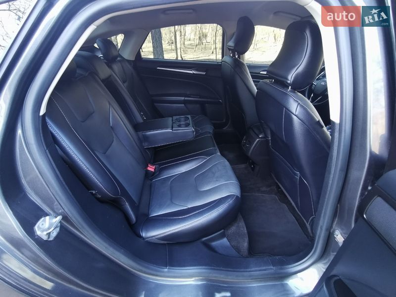 Седан Ford Fusion 2018 в Миколаєві