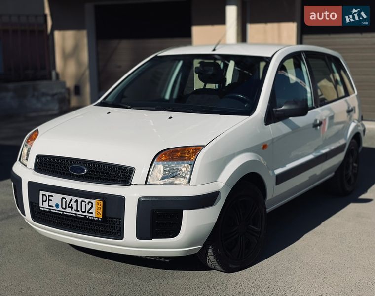 Хэтчбек Ford Fusion 2005 в Хмельницком