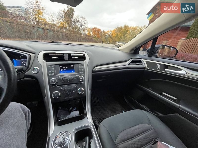 Седан Ford Fusion 2017 в Днепре