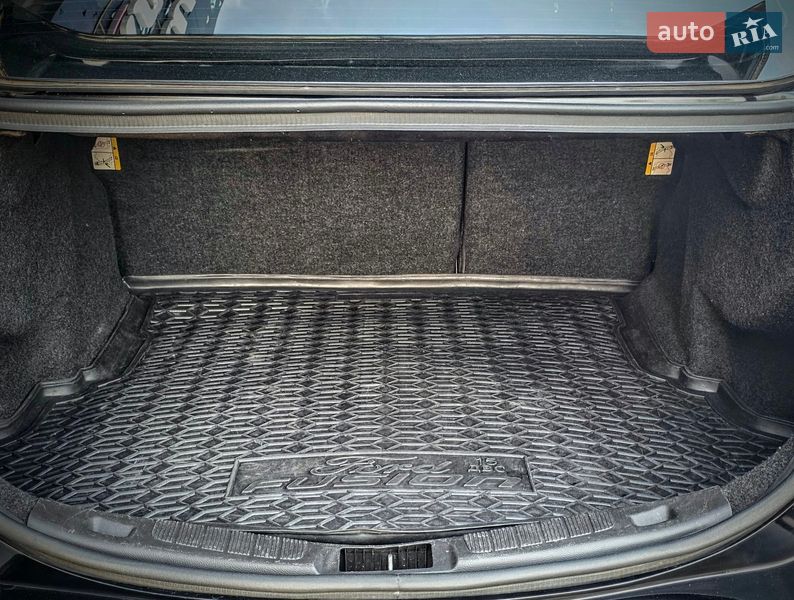 Седан Ford Fusion 2015 в Киеве фото 14 Седан Ford Fusion 2015 в Киеве