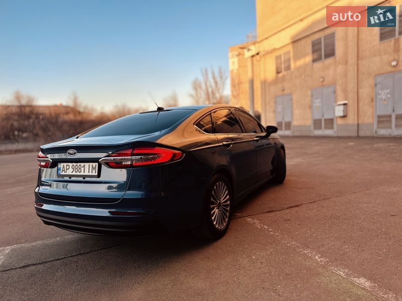 Седан Ford Fusion 2018 в Кривому Розі