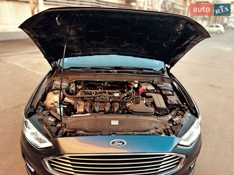 Седан Ford Fusion 2018 в Кривому Розі