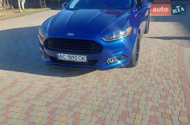 Седан Ford Fusion 2015 в Луцьку