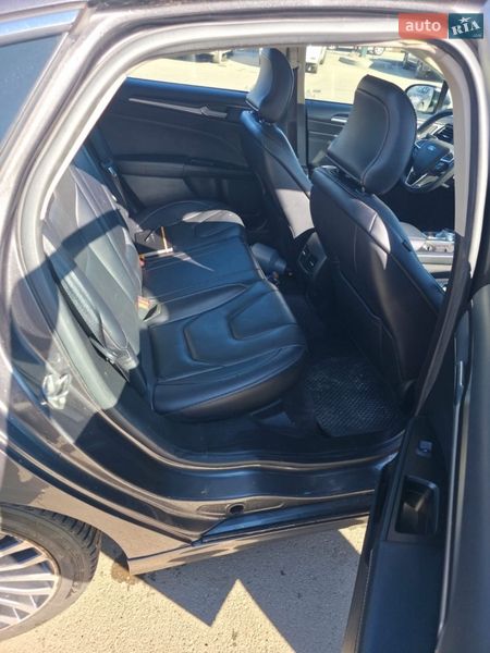 Седан Ford Fusion 2016 в Києві