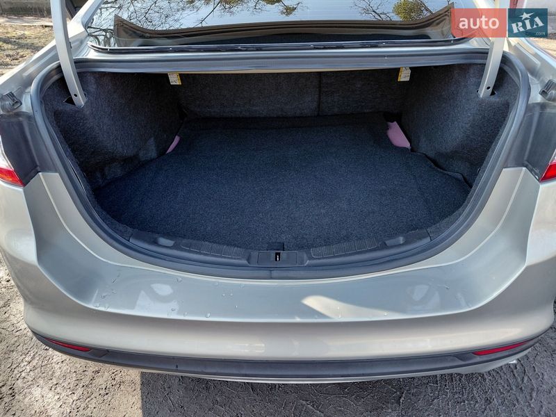 Седан Ford Fusion 2014 в Жмеринке фото 10 Седан Ford Fusion 2014 в Жмеринке