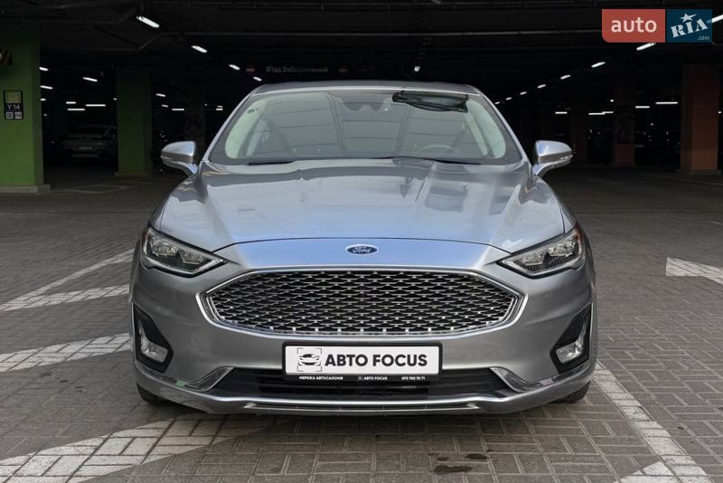 Седан Ford Fusion 2019 в Києві