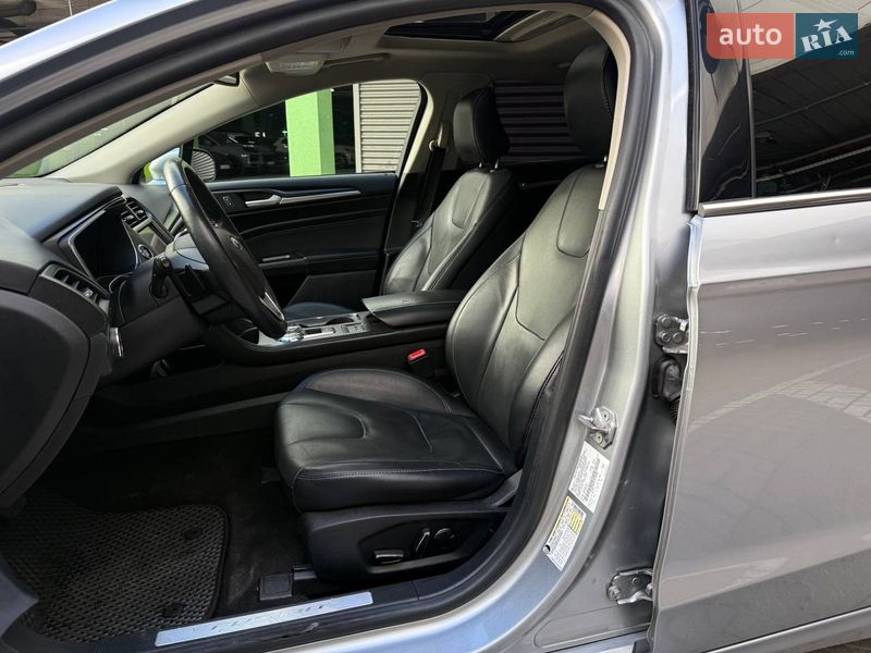 Седан Ford Fusion 2019 в Києві