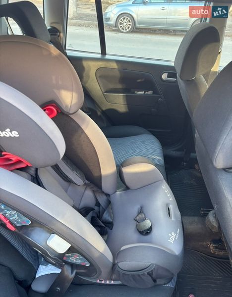 Хэтчбек Ford Fusion 2011 в Киеве