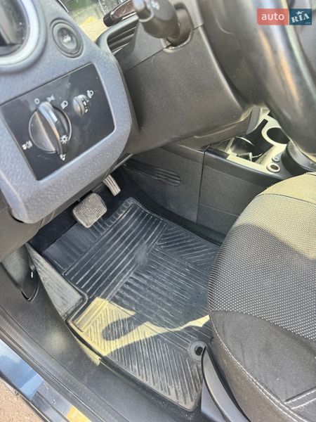Хэтчбек Ford Fusion 2008 в Днепре