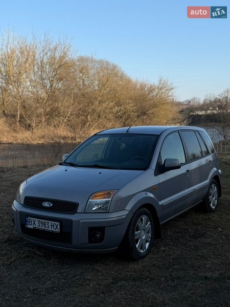 Хэтчбек Ford Fusion 2011 в Изяславе