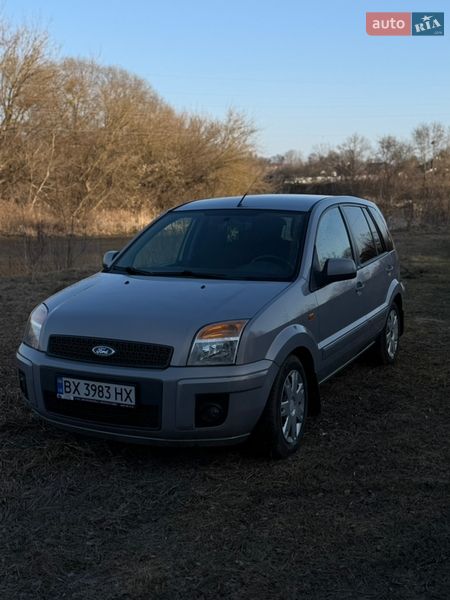 Хэтчбек Ford Fusion 2011 в Изяславе