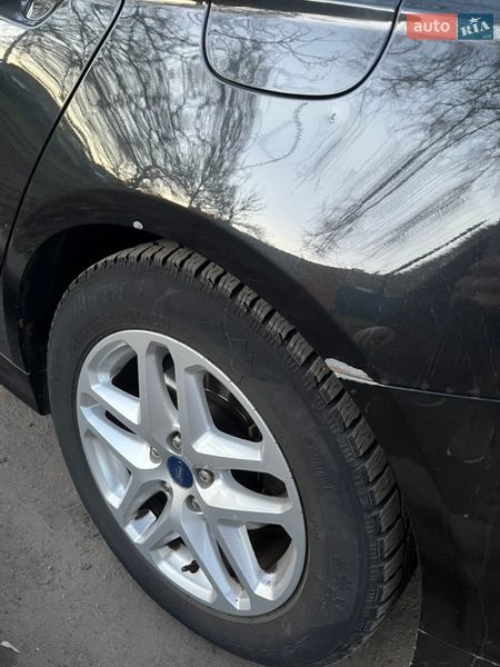Седан Ford Fusion 2015 в Мироновке