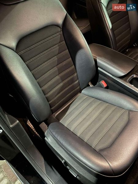 Седан Ford Fusion 2018 в Вышгороде