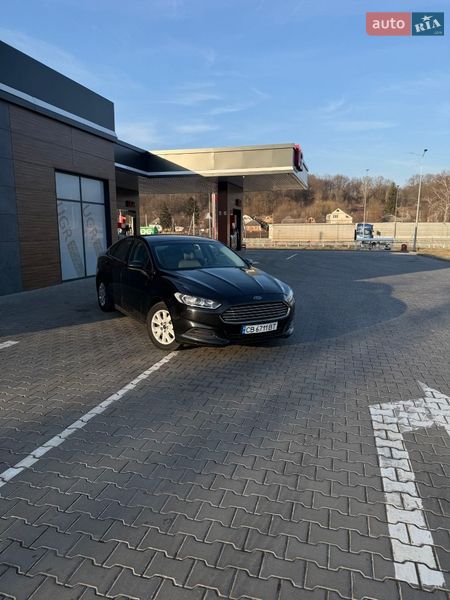 Седан Ford Fusion 2013 в Лубнах