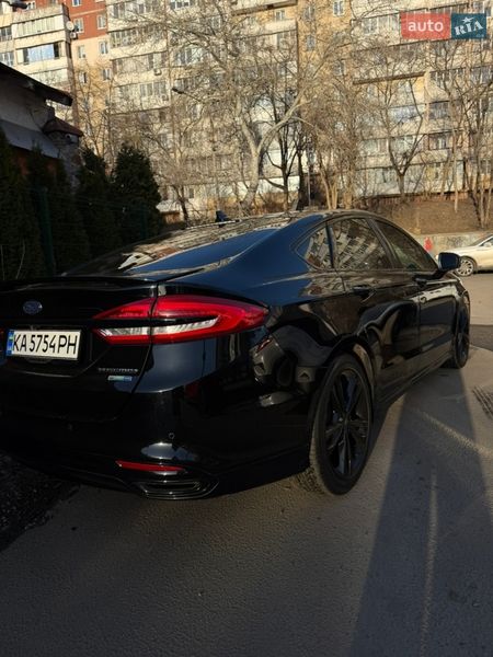 Седан Ford Fusion 2016 в Киеве