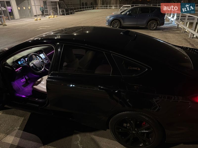 Седан Ford Fusion 2016 в Киеве