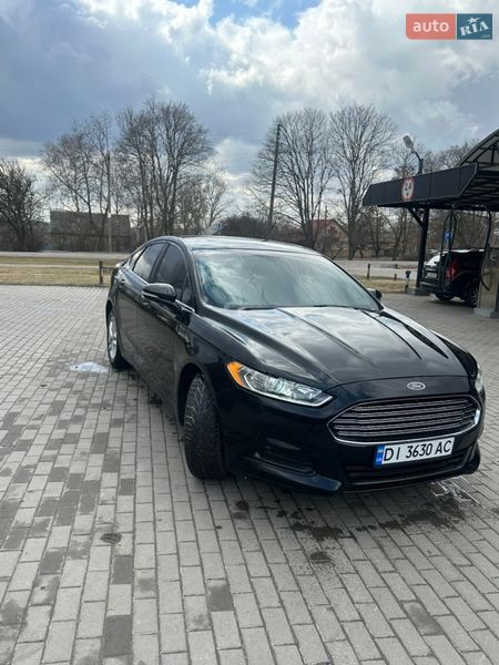 Седан Ford Fusion 2014 в Миргороде
