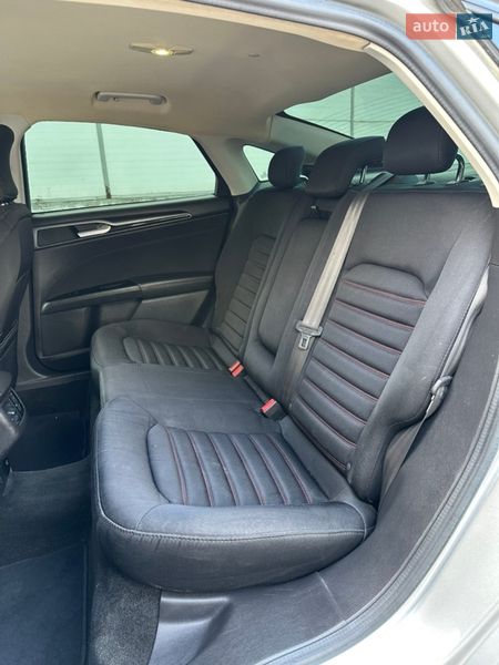 Седан Ford Fusion 2016 в Киеве