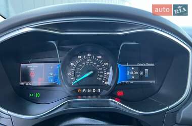 Седан Ford Fusion 2014 в Львові