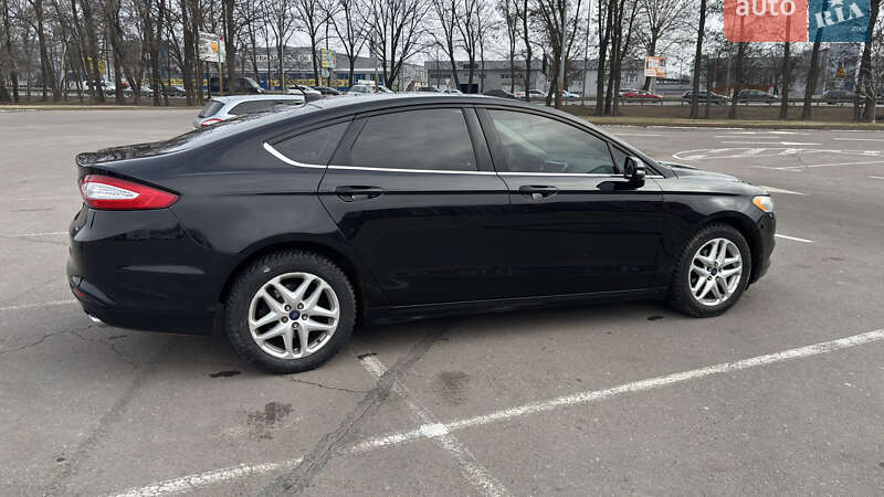 Седан Ford Fusion 2015 в Киеве