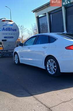 Седан Ford Fusion 2018 в Киеве