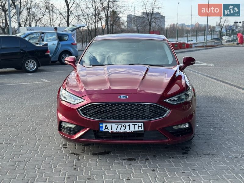Седан Ford Fusion 2016 в Киеве