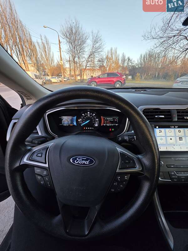 Седан Ford Fusion 2019 в Запорожье