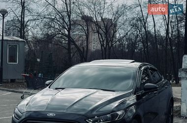 Седан Ford Fusion 2015 в Киеве