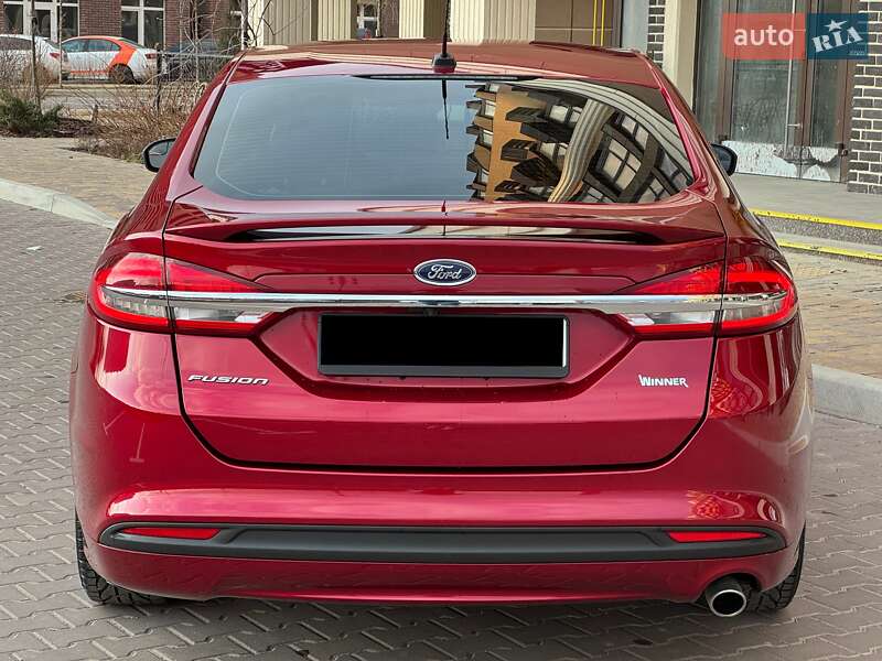 Седан Ford Fusion 2018 в Киеве