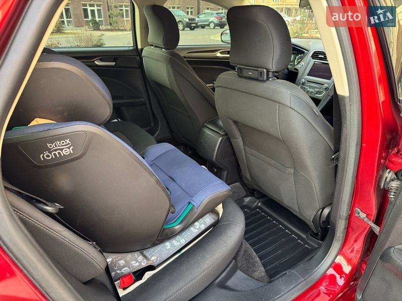 Седан Ford Fusion 2018 в Киеве