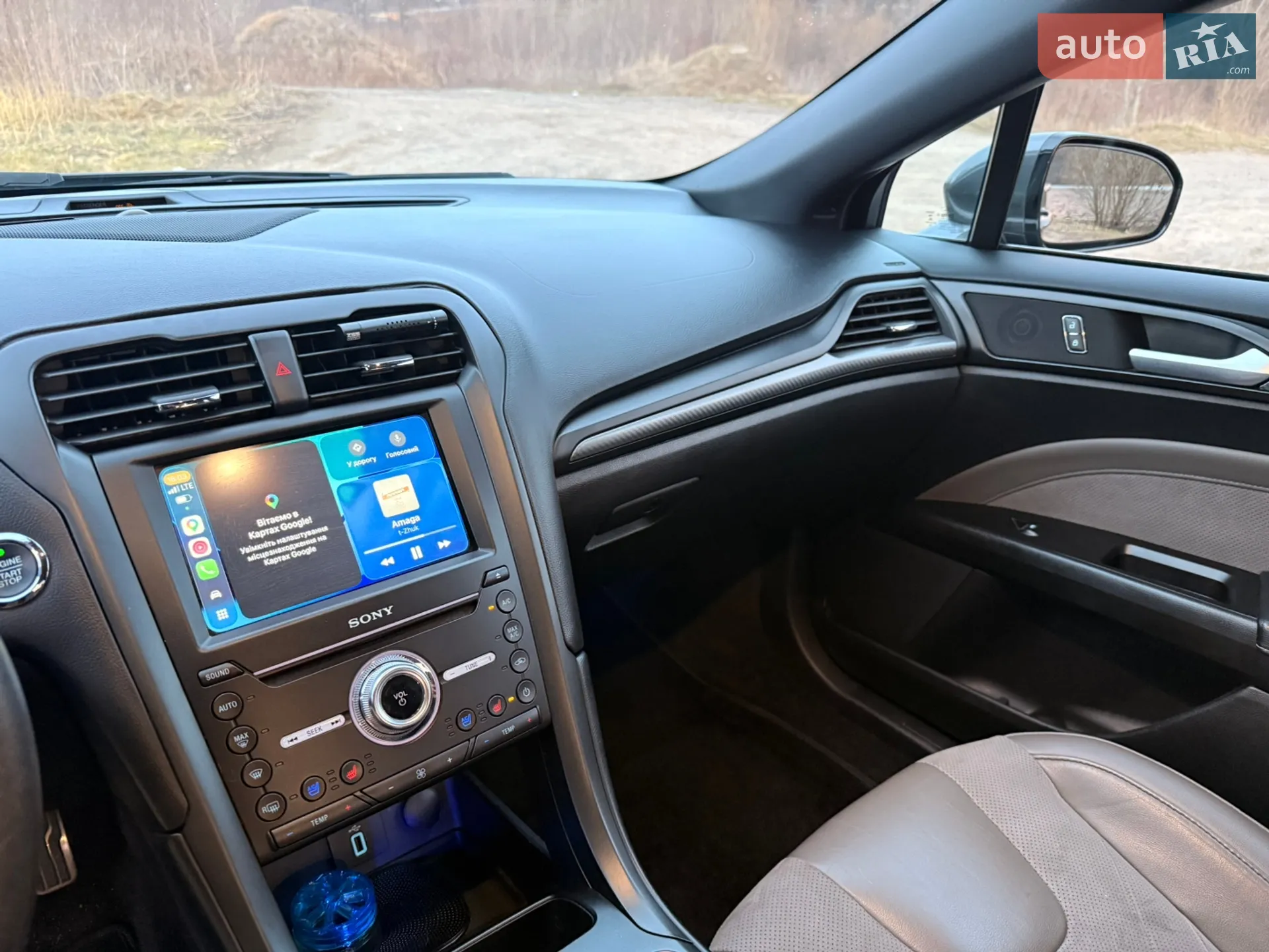 2016 Ford Fusion - мініатюра 25