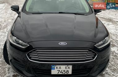 Седан Ford Fusion 2015 в Киеве