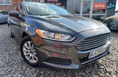 Седан Ford Fusion 2015 в Смеле