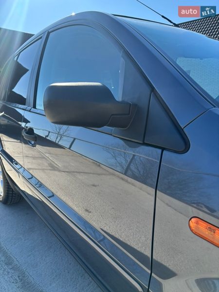 Хэтчбек Ford Fusion 2005 в Луцке