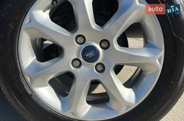 Хэтчбек Ford Fusion 2005 в Луцке
