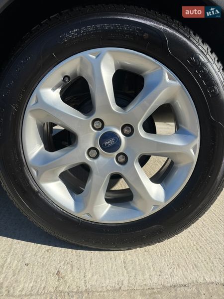 Хэтчбек Ford Fusion 2005 в Луцке
