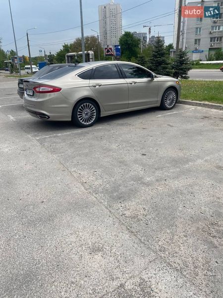 Седан Ford Fusion 2015 в Дніпрі
