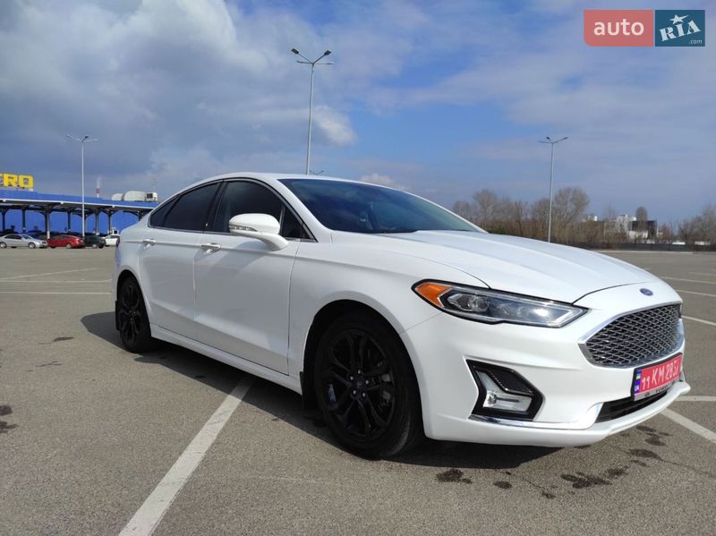 Седан Ford Fusion 2020 в Киеве