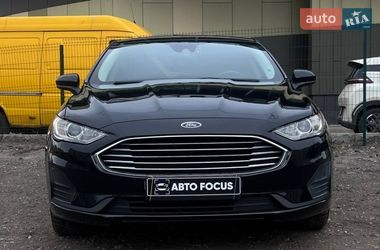 Седан Ford Fusion 2018 в Киеве