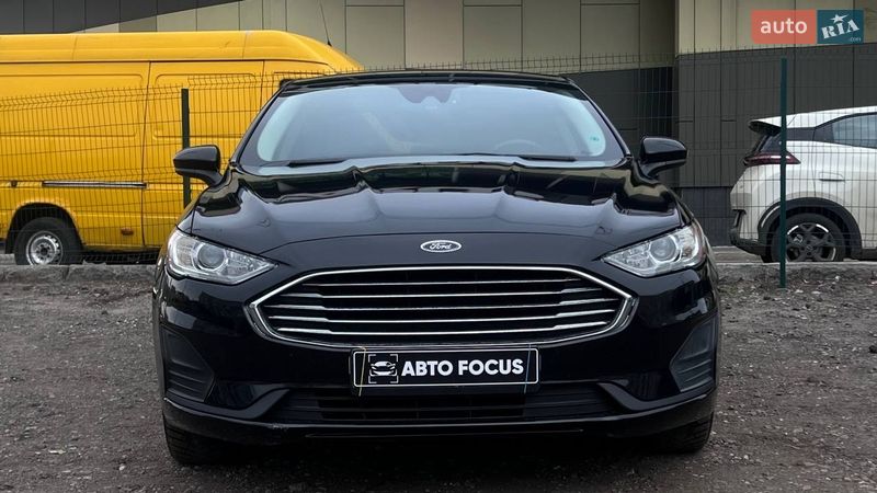 Седан Ford Fusion 2018 в Киеве