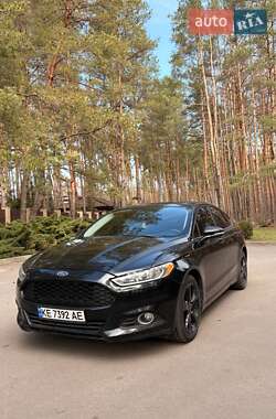 Седан Ford Fusion 2014 в Новомосковске