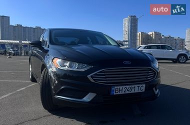 Седан Ford Fusion 2017 в Киеве
