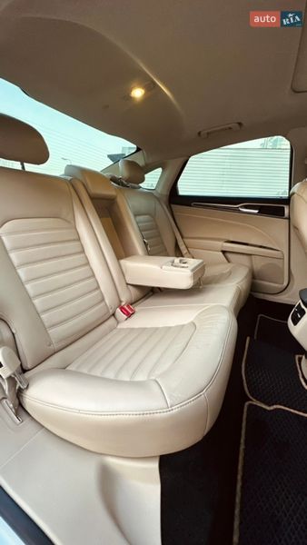 Седан Ford Fusion 2013 в Киеве