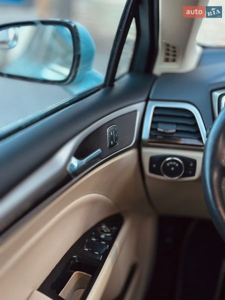Седан Ford Fusion 2013 в Киеве
