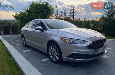 Седан Ford Fusion 2016 в Самборі
