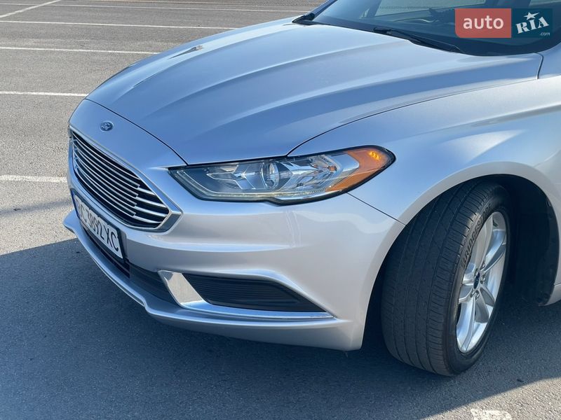 Седан Ford Fusion 2018 в Львове