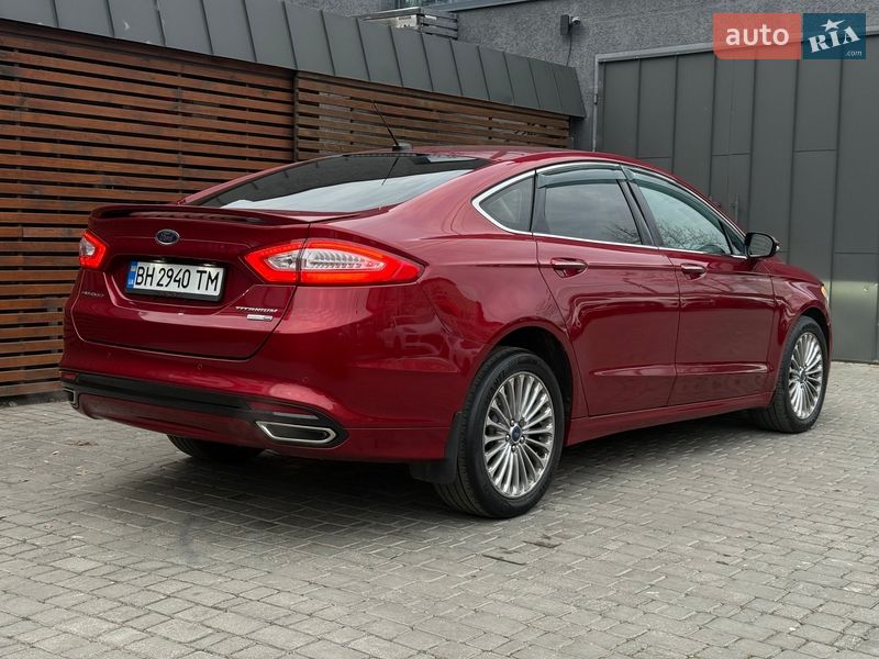 Седан Ford Fusion 2014 в Одесі